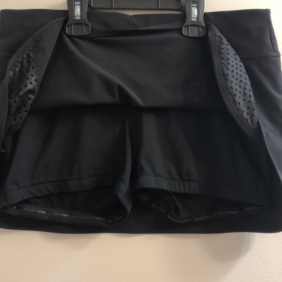 Reebok PlayDry Black Skorts size Small - Picture 5 of 12